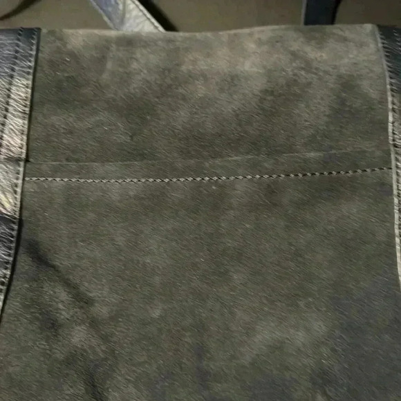 B. Makowsky Giamma Navy Suede & Leather Shoulder Bag - Picture 2 of 8